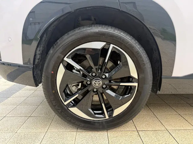 Toyota BoZhi 3X — Фото автомобиля 14