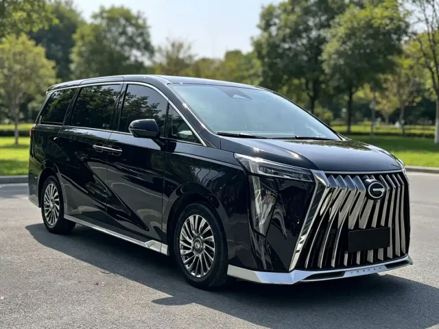 GAC Trumpchi M8 — Фото автомобиля 3
