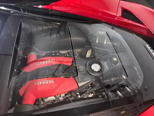 Ferrari F8 — Фото автомобиля 7