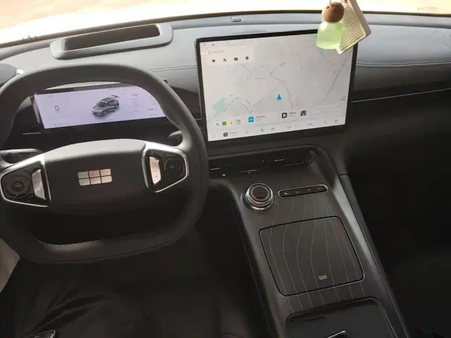 Geely Galaxy E5 — Фото автомобиля 9