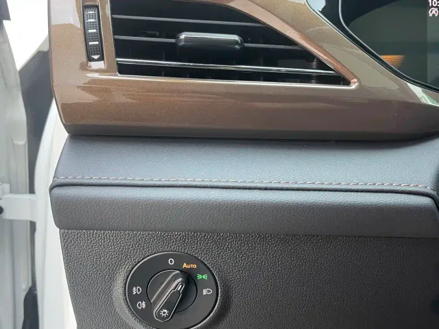 Volkswagen Tharu — Фото автомобиля 14