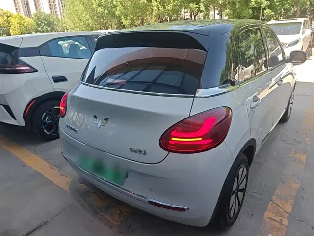 Wuling Bingo — Фото автомобиля 5