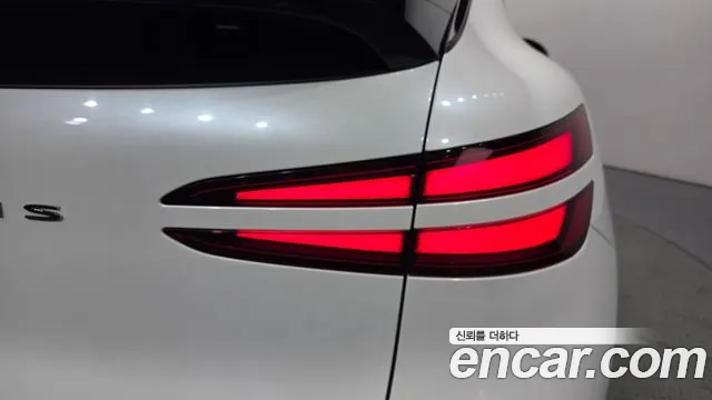 Genesis GV60 — Фото автомобиля 20