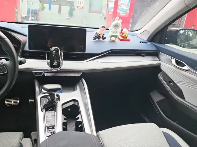 Geely Xingrui — Фото автомобиля 13