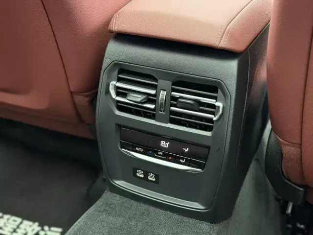 BMW 3 Series — Фото автомобиля 22