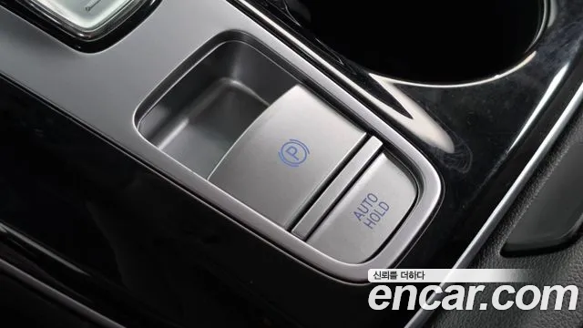 Hyundai Tucson Tucson (NX4) Бензин 1.6 турбо 2WD — Фото автомобиля 16