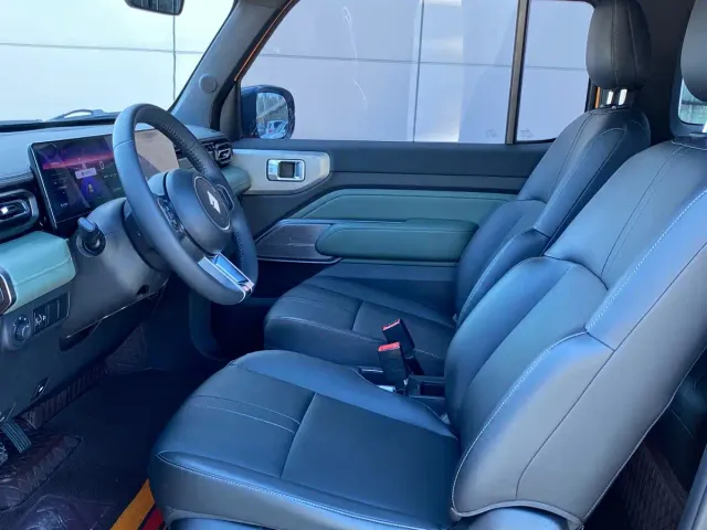 Baojun Yep — Фото автомобиля 4