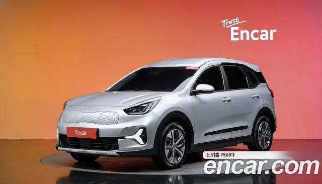 Фотография автомобиля — Kia Niro