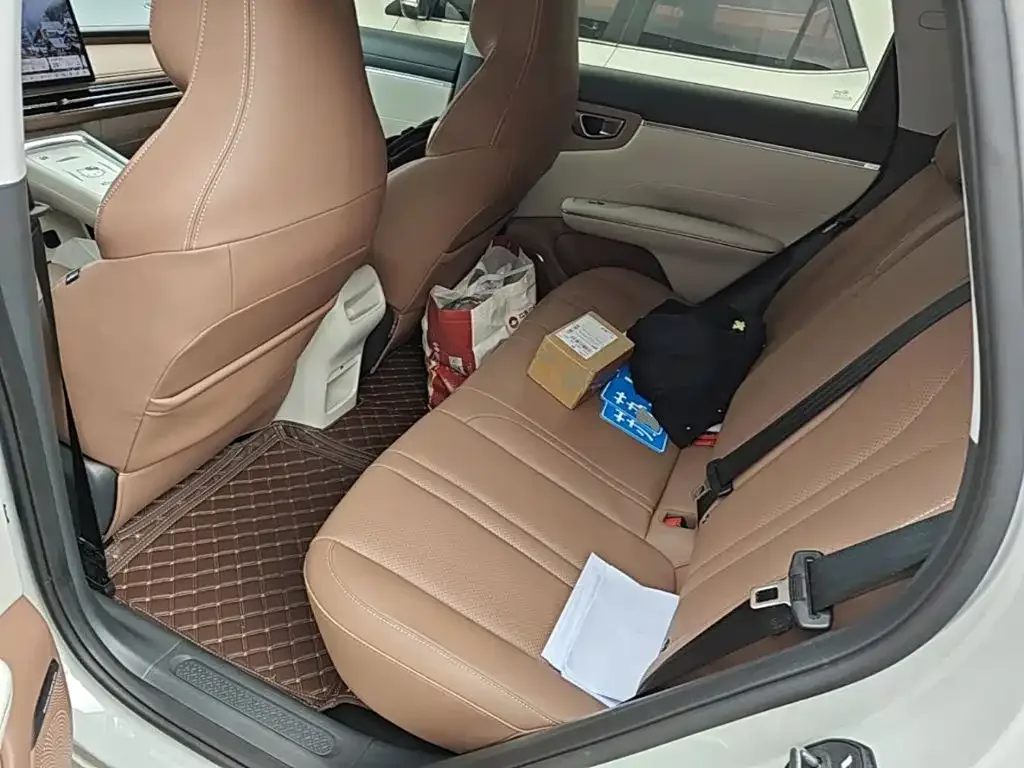 Wuling Motors Wuling Bingo S 2025 Model Base Version — Фото автомобиля 12