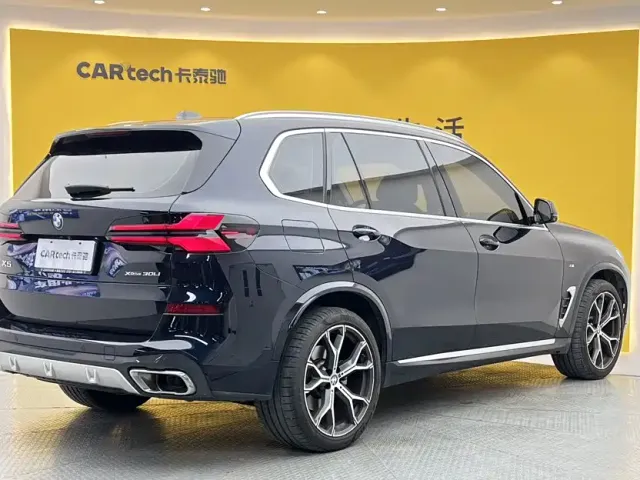 BMW X5 — Фото автомобиля 4
