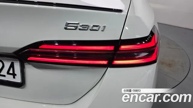 BMW 5-Series 5 серия (G60) 530i xDrive M Sport Pro Special Edition — Фото автомобиля 20