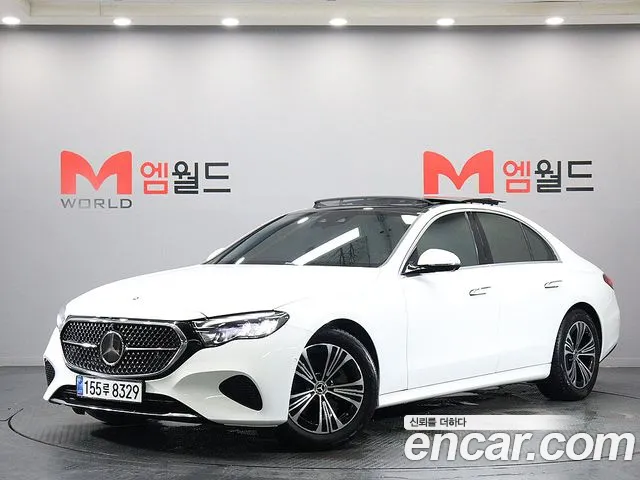 Mercedes-Benz E-Class — Фото автомобиля 2