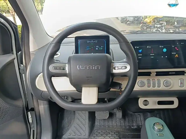 Changan Lumin — Фото автомобиля 10