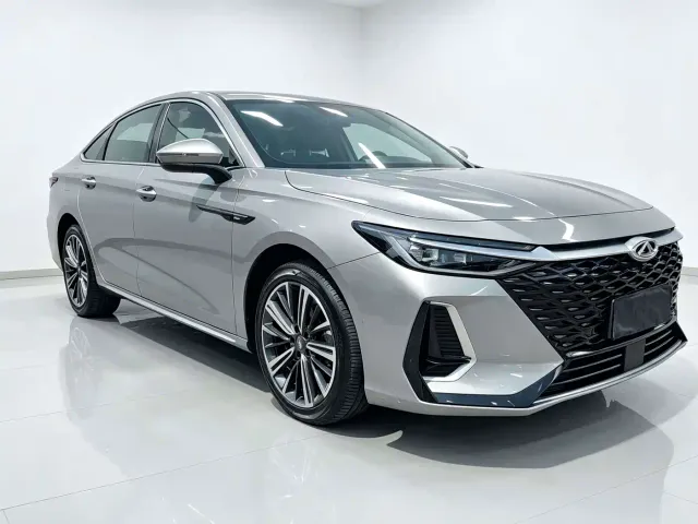 Chery Arrizo 8 — Фото автомобиля 3