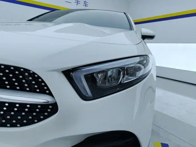 Mercedes-Benz A-Class — Фото автомобиля 5