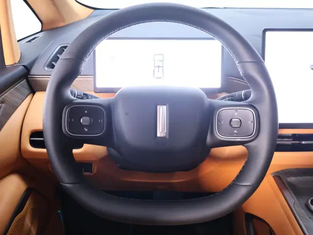 Wey Alpine — Фото автомобиля 16