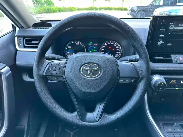 Toyota Wildlander — Фото автомобиля 8