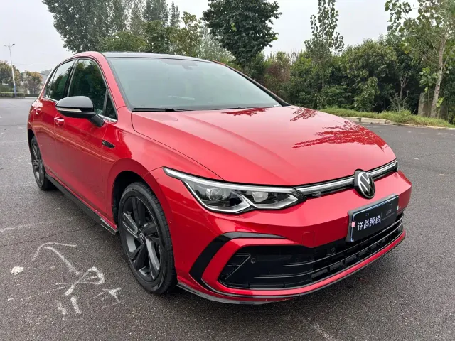 Volkswagen Golf 2023 Facelift 280TSI DSG R-Line Lite — Фото автомобиля 3