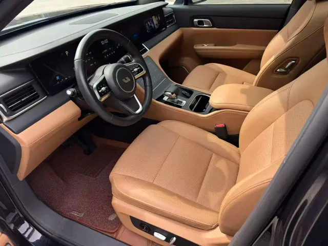 Li Auto ONE — Фото автомобиля 7