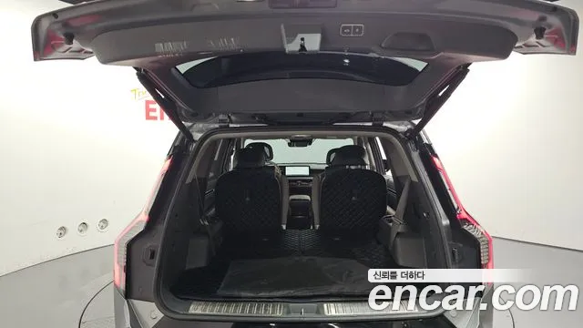 Kia EV9 — Фото автомобиля 20