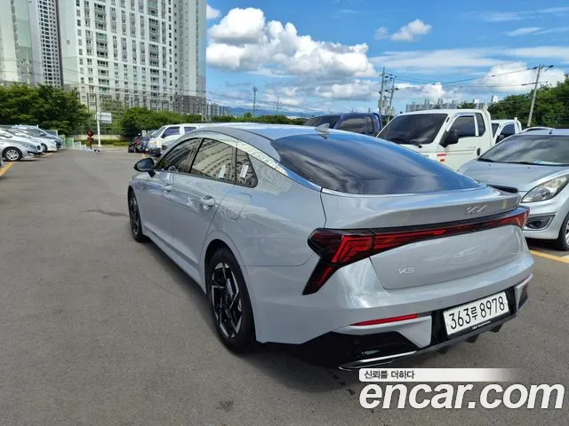 Kia K5 Новый K5 3 поколение 2.0 LPi(Для проката) — Фото автомобиля 3