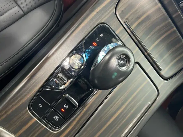 GAC Trumpchi M8 — Фото автомобиля 13