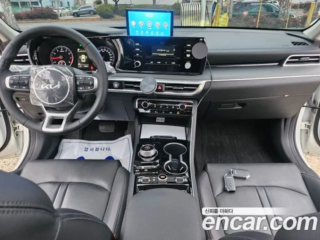 Kia K5 K5 3 поколение 2.0 LPI(Для проката) — Фото автомобиля 12