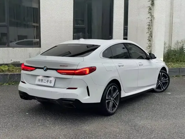 BMW BMW 2 Series (Import) 2023 225i 4-Door Coupe M Sport Package — Фото автомобиля 3