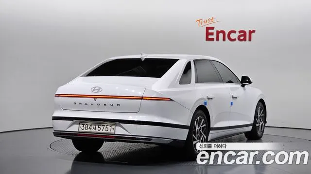 Hyundai Grandeur GN7 — Фото автомобиля 2