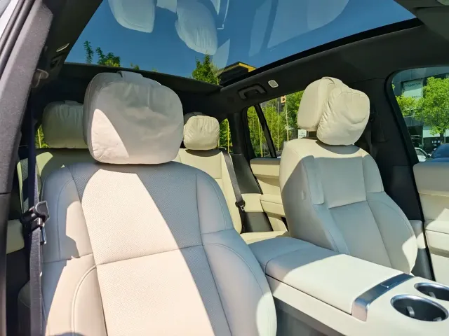Li Auto L6 — Фото автомобиля 13