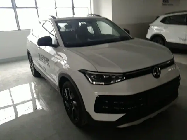 Volkswagen Tharu — Фото автомобиля 3