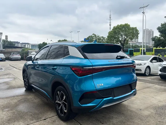 BYD Yuan PLUS — Фото автомобиля 7