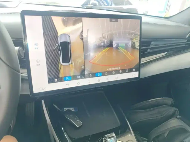 BYD Seal — Фото автомобиля 12