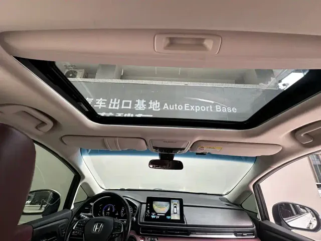 Honda Elysion 2022 2.0L e:HEV Supreme Edition — Фото автомобиля 15