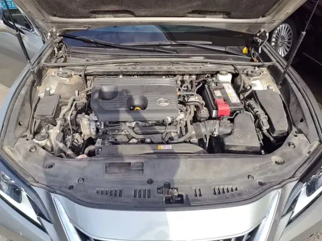Lexus ES — Фото автомобиля 19