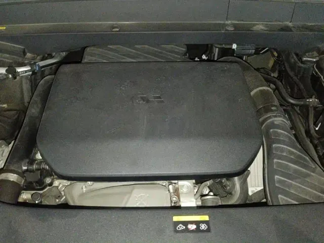 Li Auto L7 — Фото автомобиля 10