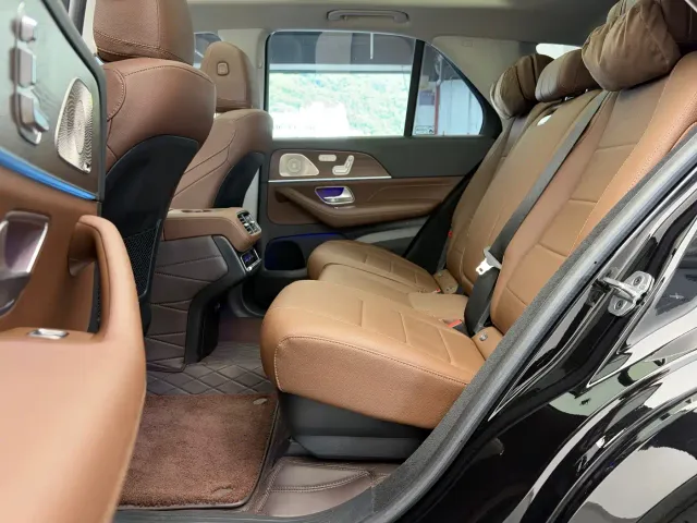 Mercedes-Benz GLE-Class — Фото автомобиля 16