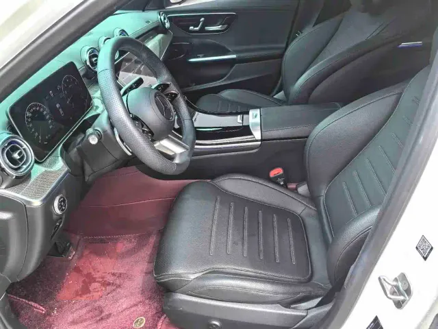 Mercedes-Benz C-Class — Фото автомобиля 6