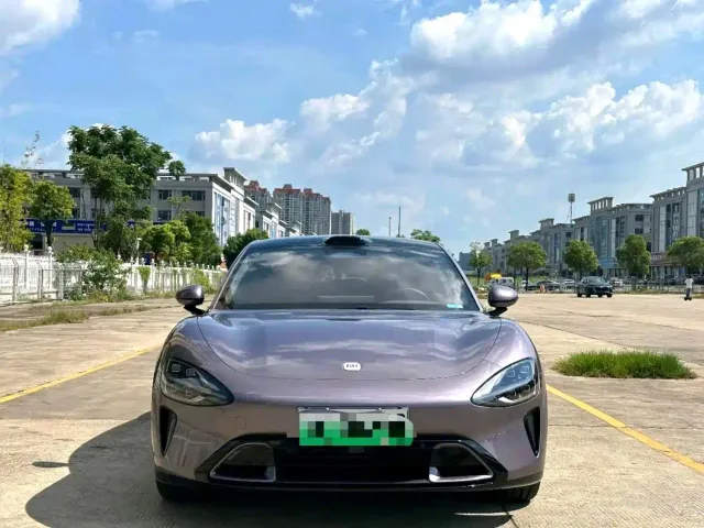 Xiaomi SU7 — Фото автомобиля 2