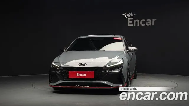 Hyundai AVANTE — Фото автомобиля 2