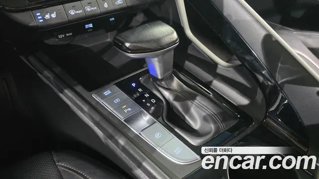 Hyundai Avante CN7 — Фото автомобиля 9