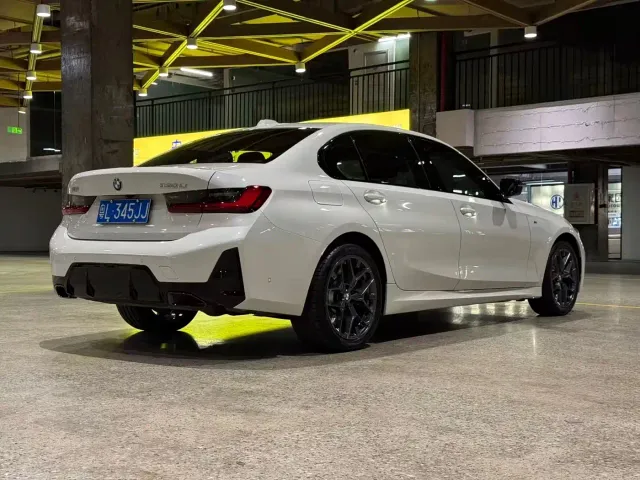 BMW 3 Series — Фото автомобиля 7