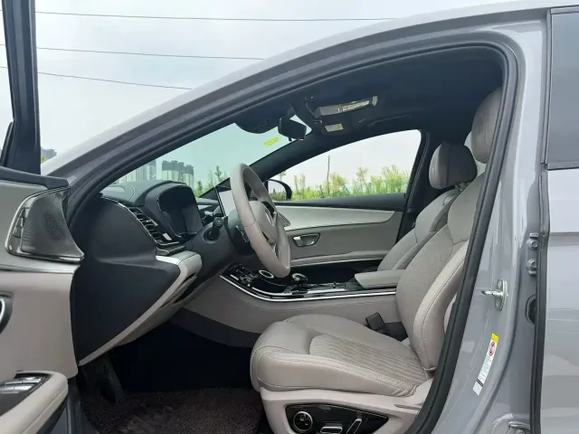 BYD Han — Фото автомобиля 4