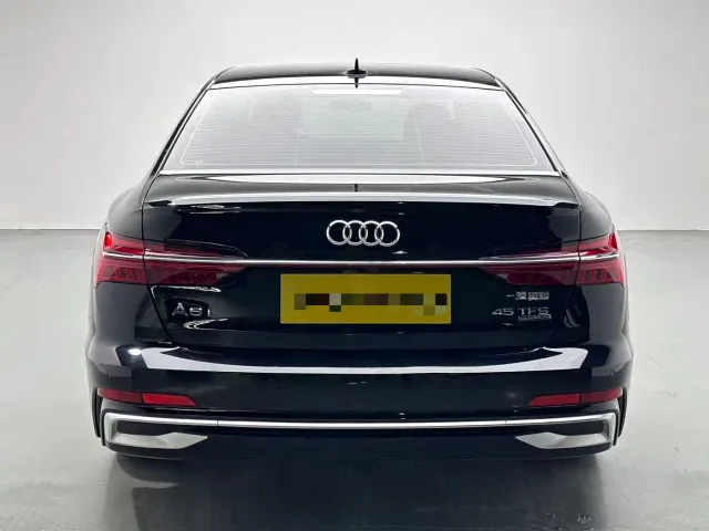 Audi A6L — Фото автомобиля 8