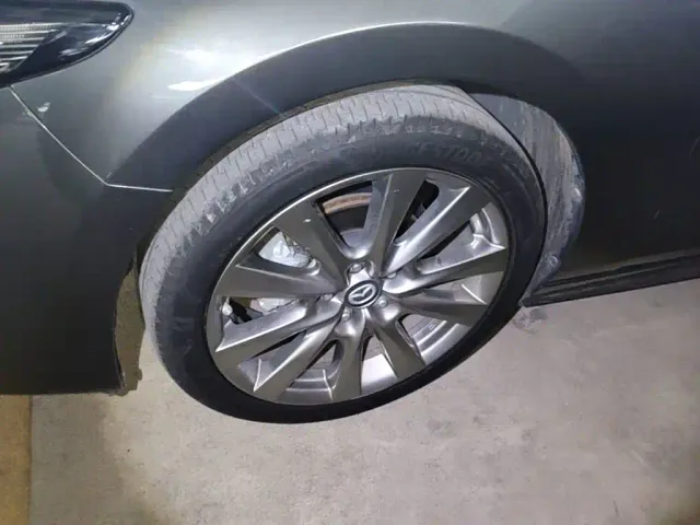 Mazda Axela — Фото автомобиля 22
