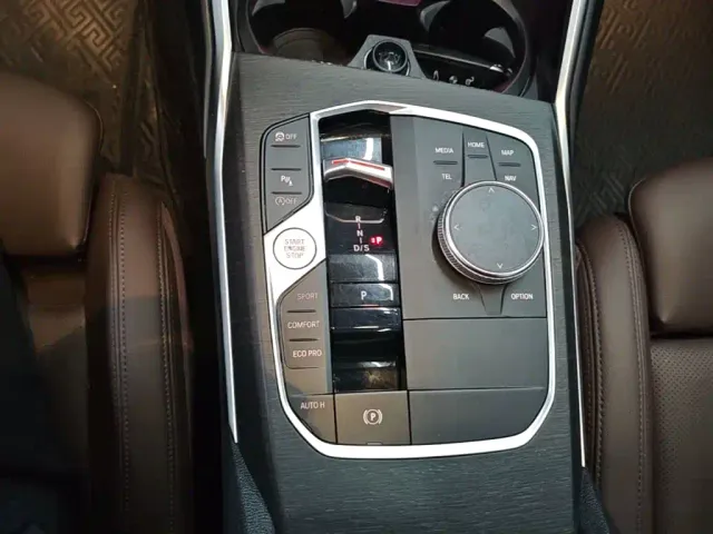 BMW 3 Series — Фото автомобиля 13