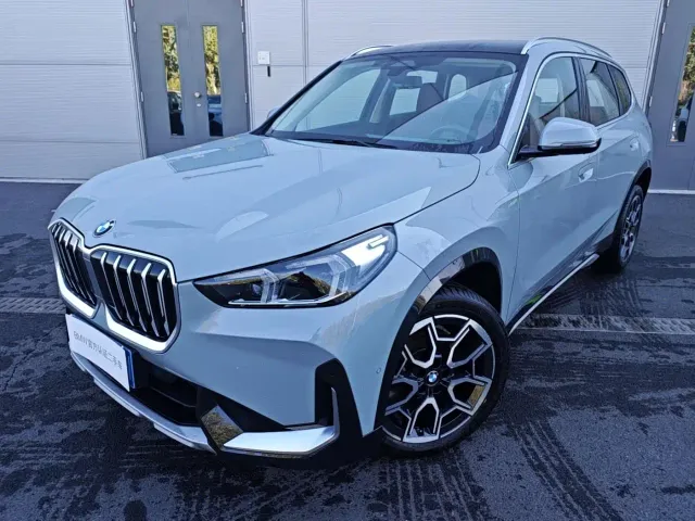 Фотография автомобиля — BMW X1