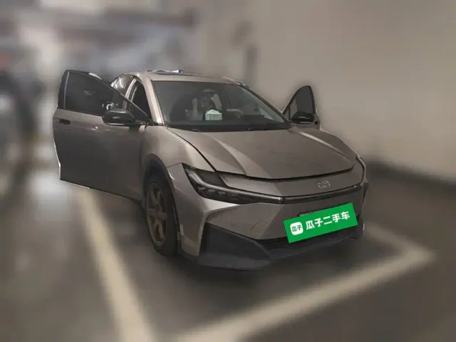 Toyota bZ3 — Фото автомобиля 3