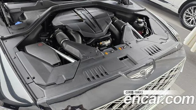 Genesis GV80 — Фото автомобиля 9