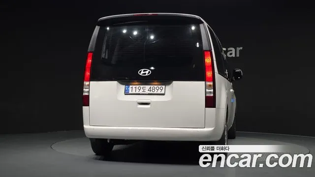 Hyundai Staria Staria Tourer 9 мест — Фото автомобиля 4